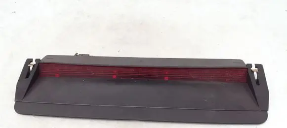 Volkswagen PASSAT B6 Third/center stoplight 3C5945087