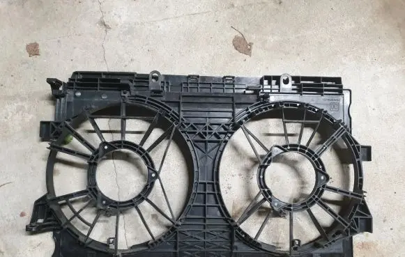 Subaru Impreza V Air conditioning (A/C) fan (condenser) 45122FN000