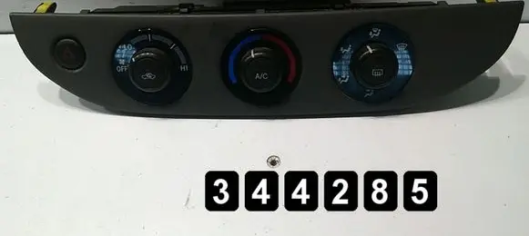 Toyota Camry Climate control unit 5590206040