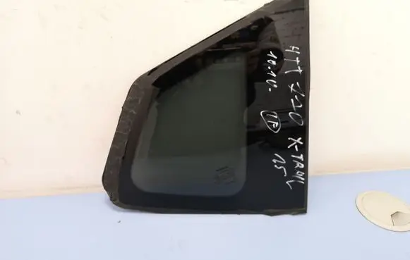 Nissan X-Trail T32 Rear side window E643R007953 43R007953 DOT20AS3