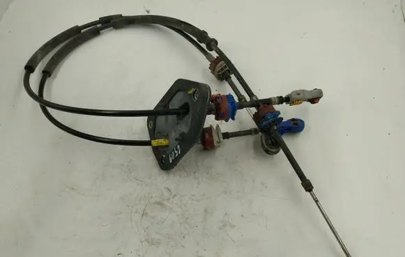 Gear shift cable linkage