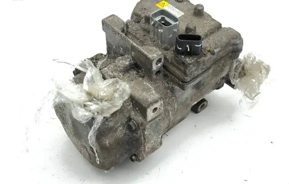 Lexus IS III XE30 Air conditioning (A/C) compressor (pump) 0422000464 3S03411 ES27C