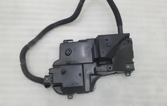 Peugeot 407 Other engine bay part 9644855880