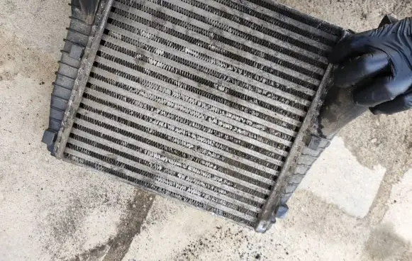 Audi Q7 4L Intercooler radiator 7L6145803C G4161