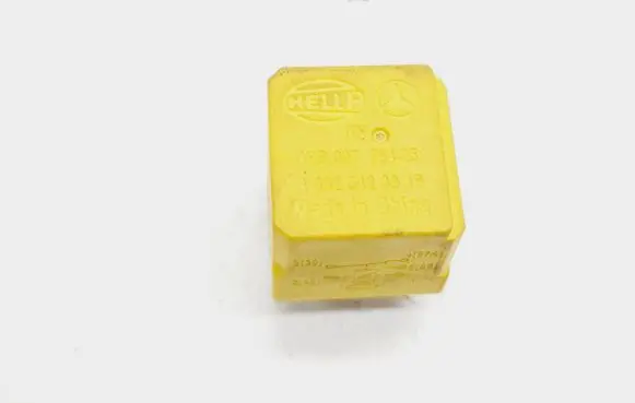 Mercedes-Benz B W246 W242 Other relay A0025428919 4RD00779425