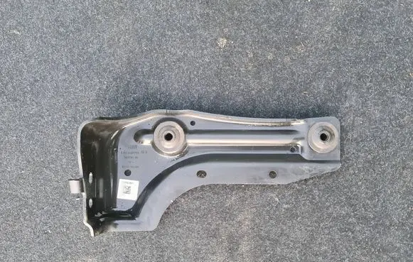 BMW 3 G20 G21 Radiator support slam panel bracket 7422299 1399290601 17023810