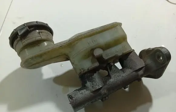 Honda Jazz Master brake cylinder