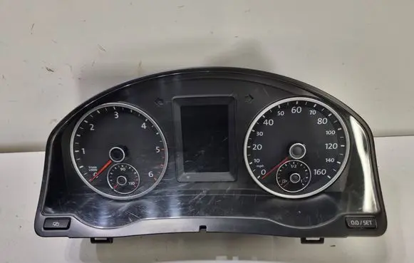 Speedometer (instrument cluster)