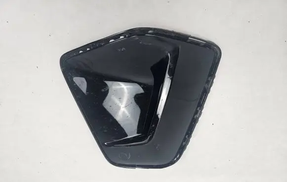 BMW 5 G60 Front bumper lower grill 8084690