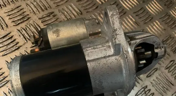 Subaru Outback Starter motor EJ253 M000T20175