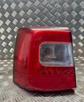 KIA Sorento Rear/tail lights 924012P020