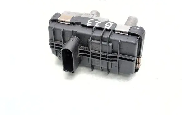 BMW 3 E92 E93 Turbine electric control actuator 4933519411 6NW01043004