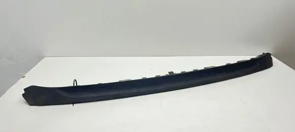 BMW 8 G15 Front bumper lip 8080000 51118080000