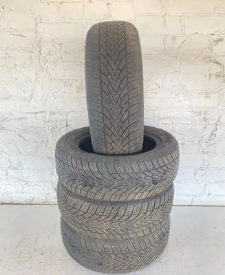 Audi A6 S6 C5 4B R16 winter tire 