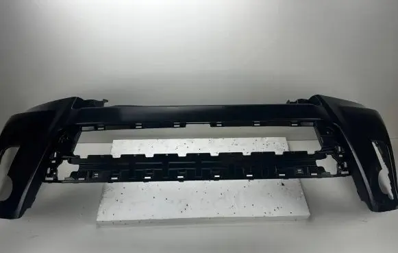 Toyota Highlander XU50 Front bumper 521190F450160