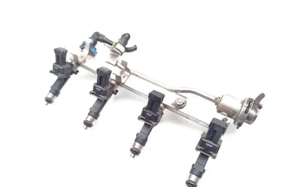 Opel Mokka X Fuel injectors set 0280158205 0280151366 25197570