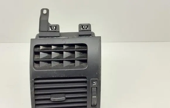 Volkswagen Touran I Dashboard side air vent grill/cover trim 1T0819703A
