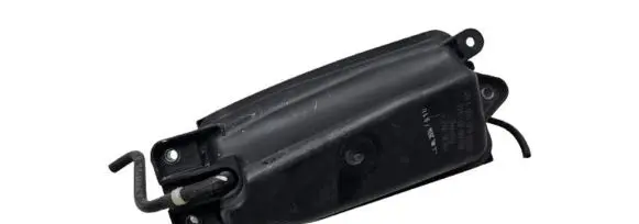 Vacuum air tank
