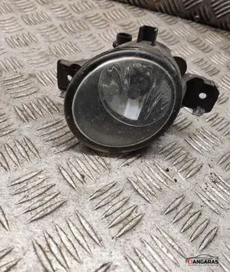 Renault Clio III Front fog light 8200002470