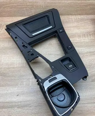 BMW 5 F10 F11 Car ashtray 9171558 9171557