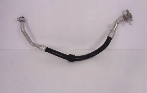 Air conditioning (A/C) pipe/hose