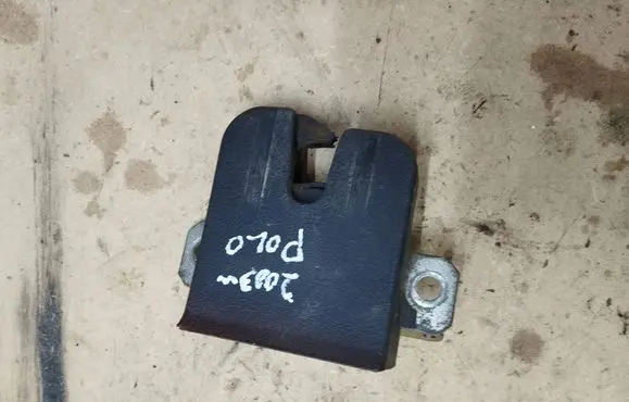 Volkswagen Polo Tailgate/trunk/boot lock/catch/latch 6Q6827505B