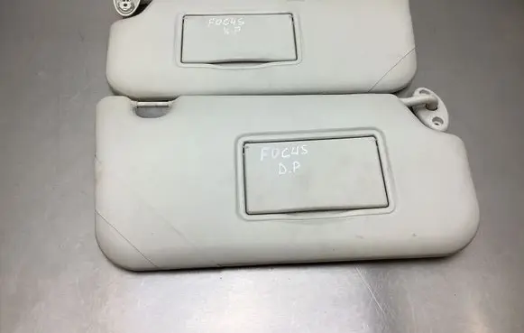 Ford Focus Sun visor