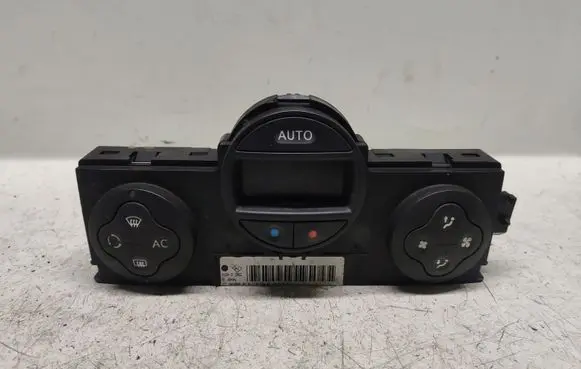 Renault Megane II Climate control unit