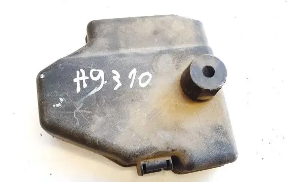 Mazda 2 Fuse box cover