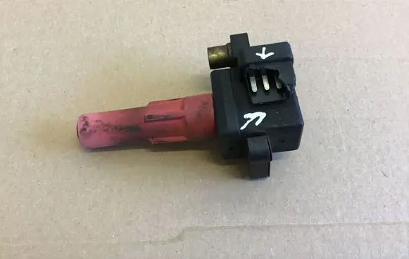 Subaru Legacy High voltage ignition coil FK0140 0Z11