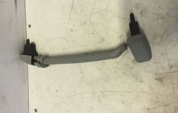 Toyota Avensis T220 Front interior roof grab handle