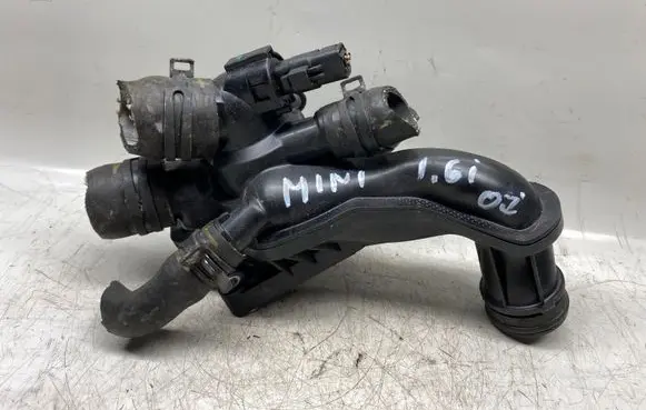 Thermostat/thermostat housing
