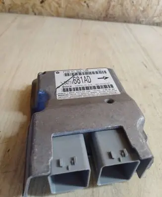 Chrysler PT Cruiser Airbag control unit/module 04714681AD 0285001802 TMD240547501