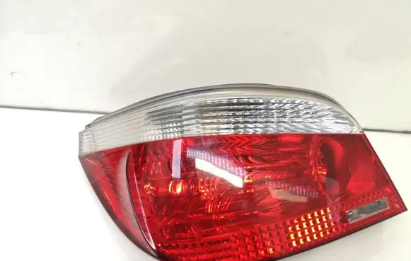BMW 5 E60 E61 Rear/tail lights 6910767
