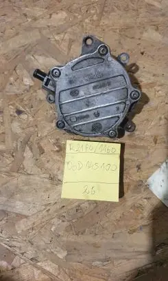 Audi A4 S4 B7 8E 8H Vacuum pump 06D145100E