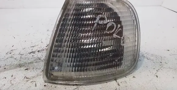Volkswagen Polo III 6N 6N2 6NF Front indicator light 084411517LF