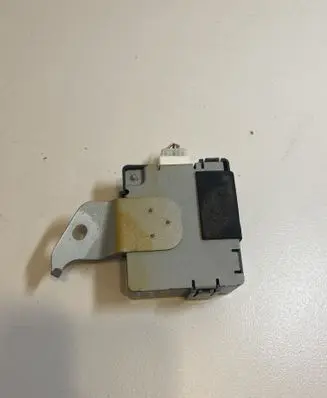 Door central lock control unit/module