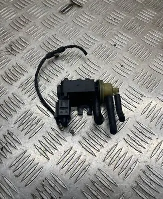 Volkswagen Jetta VI Turbo solenoid valve 1k0906627