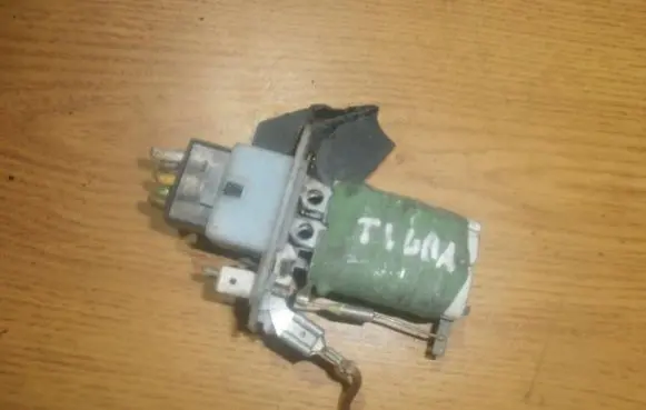 Opel Tigra A Heater blower motor/fan resistor