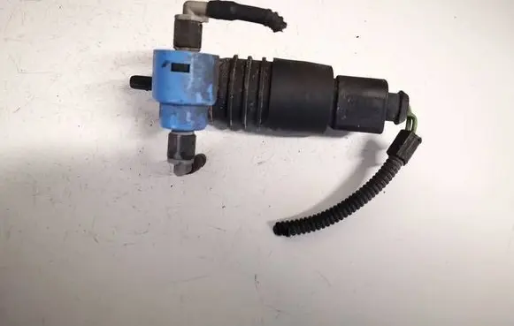 Volkswagen Bora Windscreen/windshield washer pump