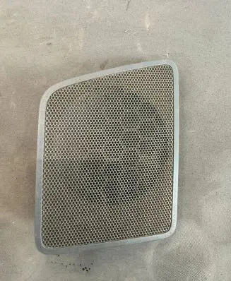 Side speaker trim/cover