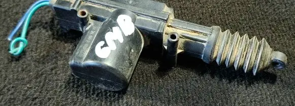 GMC Envoy Central locking motor 932037992