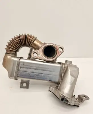 Renault Trafic III (X82) EGR valve cooler 147350678RB