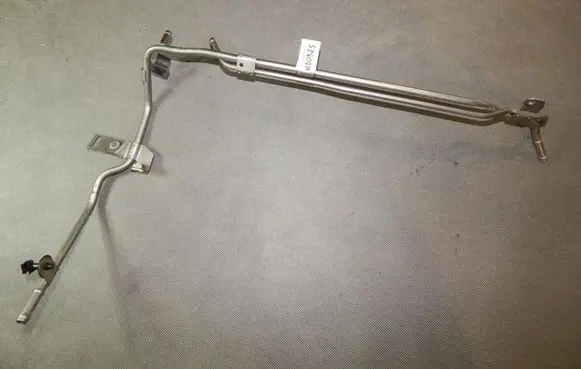 Audi Q3 8U Fuel line/pipe/hose 06J121075D