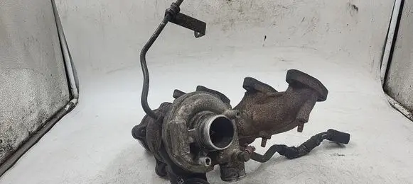 Audi A6 S6 C4 4A Turbo 028145701T