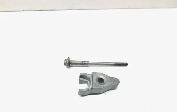Audi Q7 4M Fuel Injector clamp holder 059216K