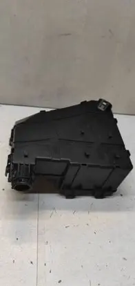KIA Sportage Fuse box cover 