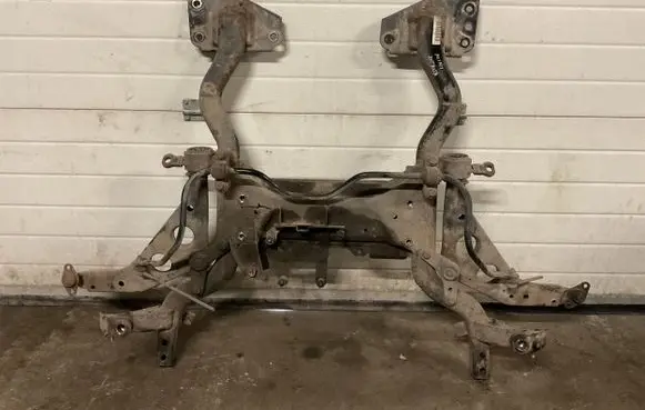 Mini One - Cooper R50 - 53 Front subframe