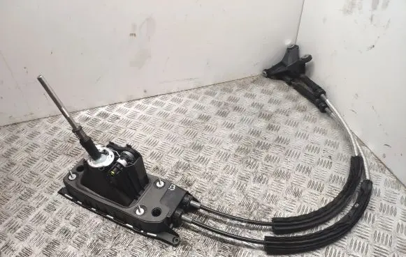 Seat Ibiza V (KJ) Gear shifter/selector 5Q0711061F