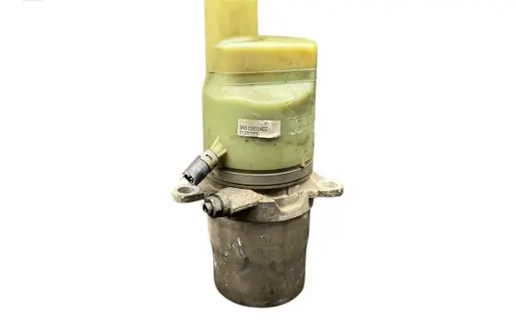 Volvo C30 Power steering pump 5N513K514CC 31302206